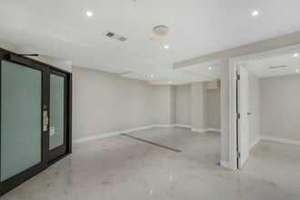 413-445 N Rodeo Dr, Beverly Hills, CA à louer Photo intérieure– Image 2 sur 14