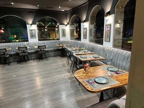 Local commercial dans Castelldefels, Barcelona à louer Photo intérieure– Image 2 sur 18