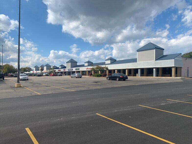 694-760 Crescent St, Brockton, MA à louer - Photo de l’immeuble – Image 3 sur 9