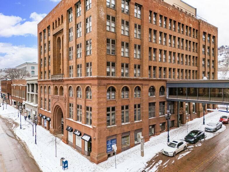 301 1st St W, Duluth, MN à louer - Photo de l’immeuble – Image 2 sur 18