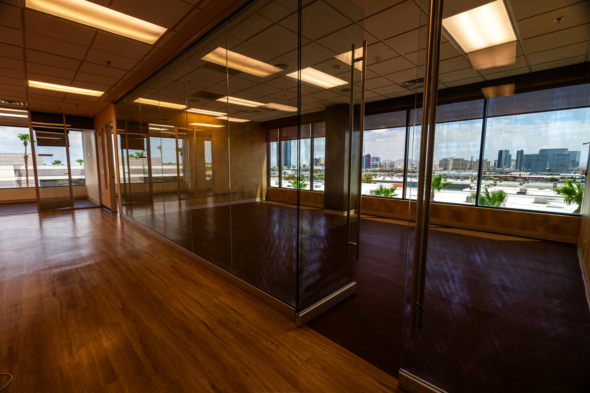 4560 S Decatur Blvd, Las Vegas, NV à louer Photo intérieure– Image 1 sur 23