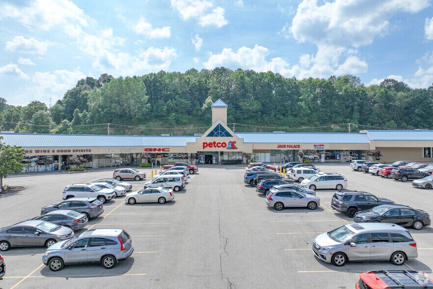 5600 William Flynn Hwy, Gibsonia, PA à louer - Photo de l’immeuble – Image 2 sur 4