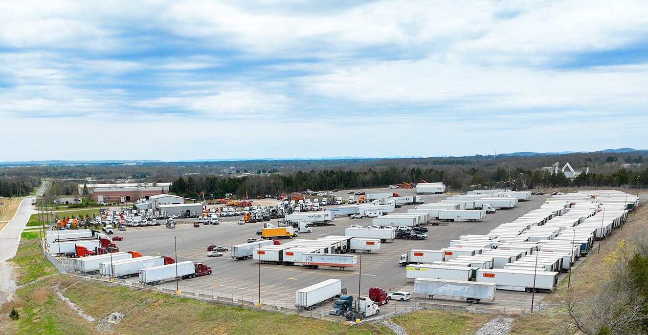 223 Threet Industrial Rd, Smyrna, TN à louer Photo de l’immeuble– Image 1 sur 5
