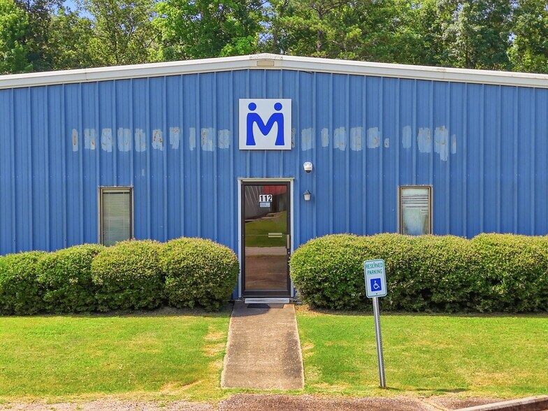 112 Corporate Park East Dr, Lagrange, GA à vendre - Photo de l’immeuble – Image 2 sur 20