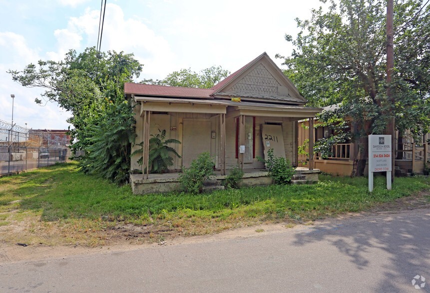 2211-2215 Park Ave, Dallas, TX à louer - Photo principale – Image 1 sur 6