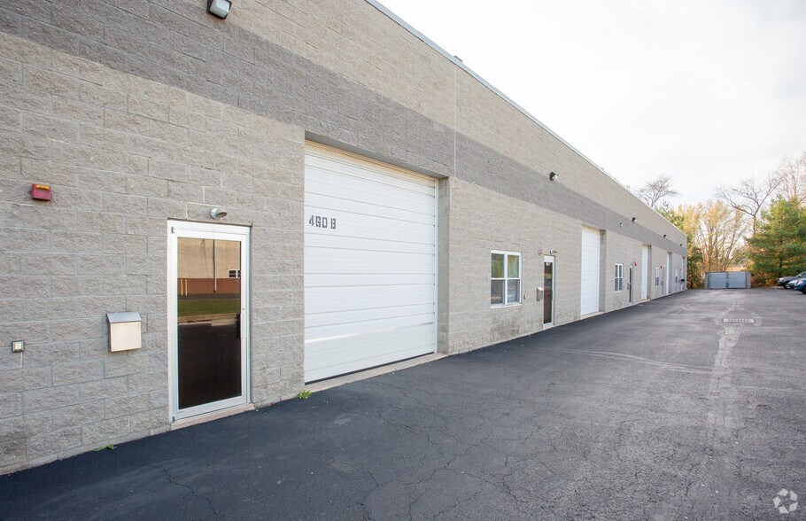 460 Veit Rd, Huntingdon Valley, PA à vendre - Photo de l’immeuble – Image 1 sur 11