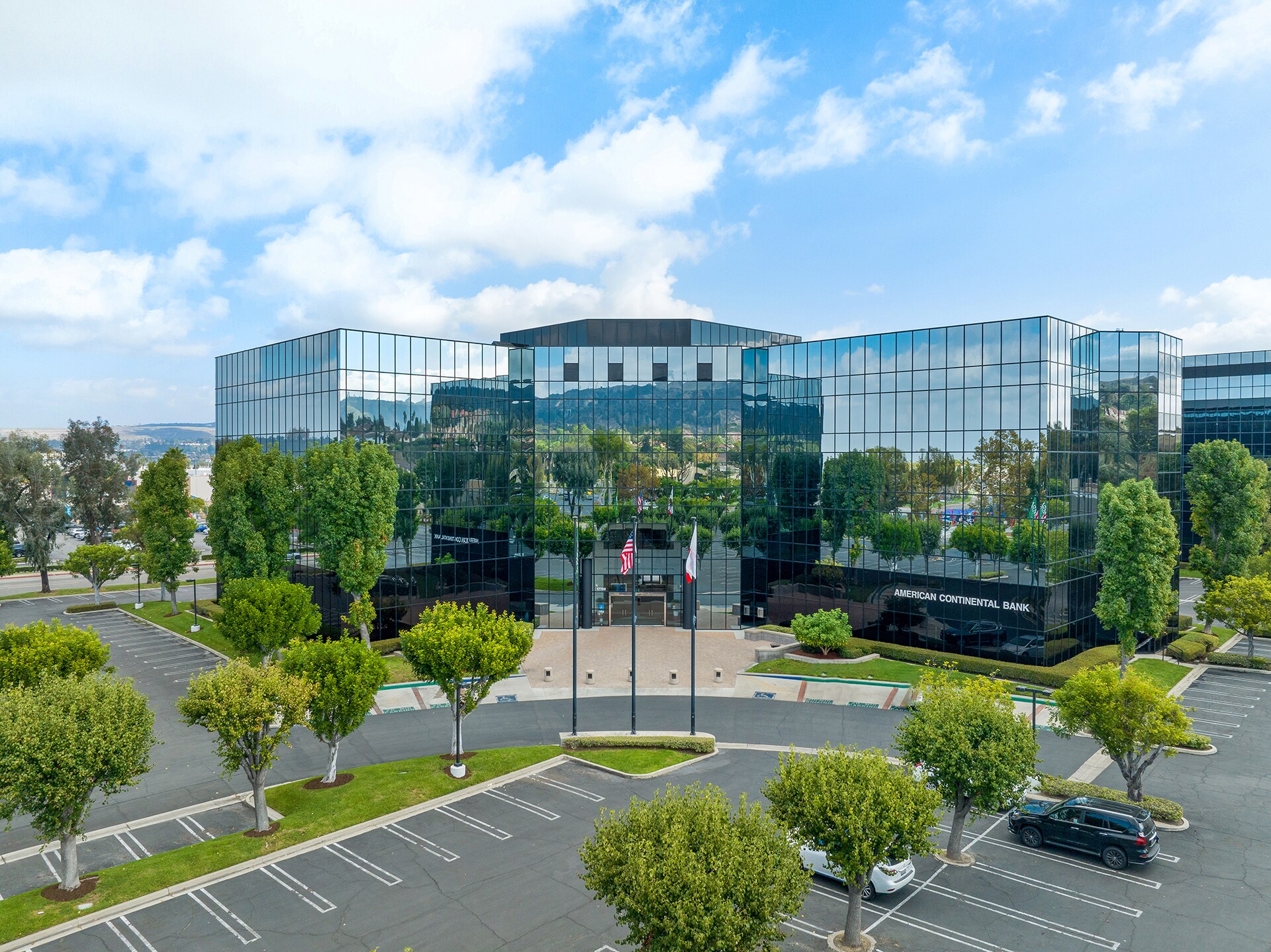 17700 Castleton St, City of Industry, CA à louer Photo de l’immeuble– Image 1 sur 5