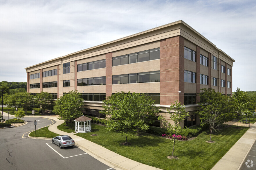 925 Corporate Dr, Stafford, VA à louer - Photo de l’immeuble – Image 1 sur 25