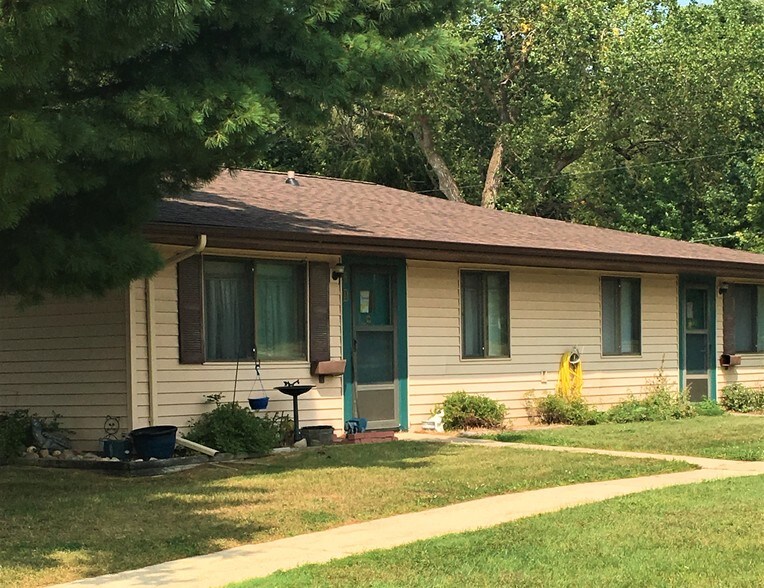 102 8th Ave NW, Oelwein, IA à vendre - Autre – Image 3 sur 15