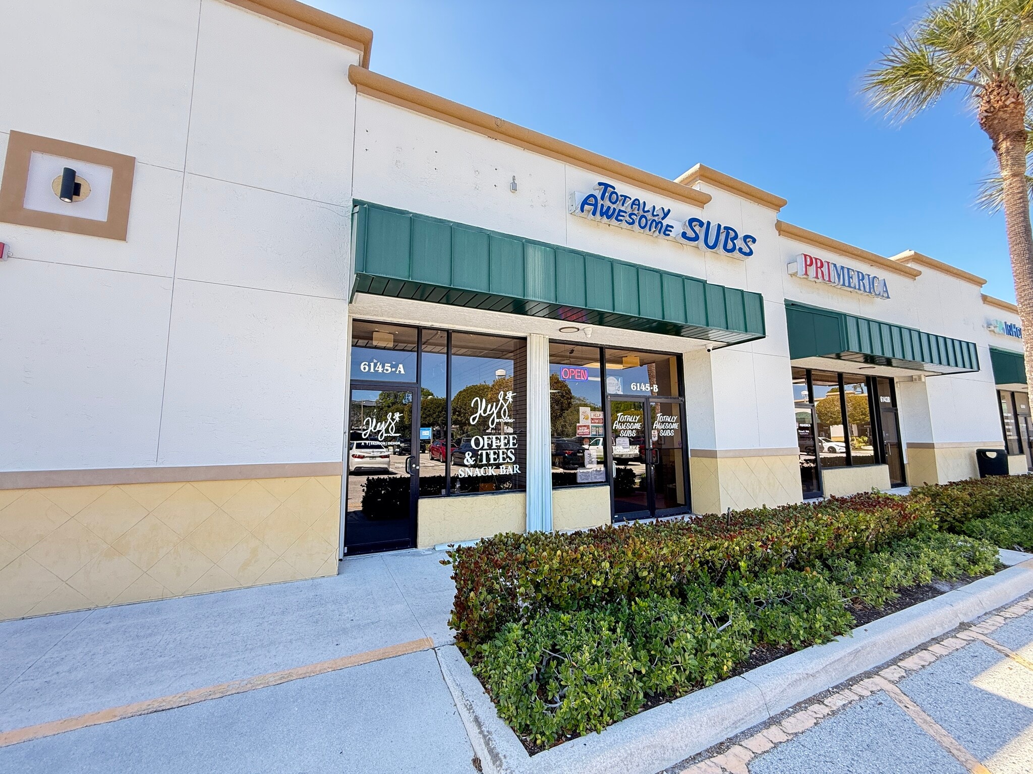 6125-6155 Lake Worth Rd, Lake Worth, FL à louer Photo de l’immeuble– Image 1 sur 3