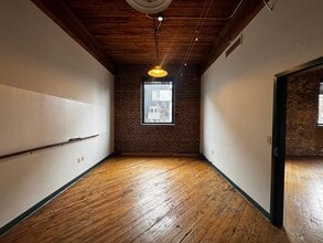 1104 NW 15th Ave, Portland, OR à louer Photo intérieure– Image 2 sur 10