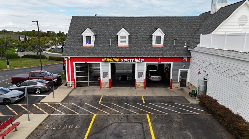8888 Moreland St, Powell, OH à vendre - Photo de l’immeuble – Image 2 sur 39