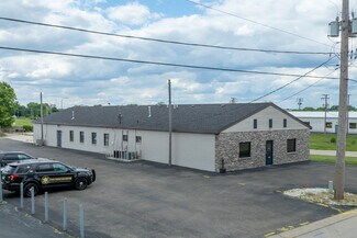 Plus de détails pour 6202 Material Ave, Loves Park, IL - Local d’activités à vendre