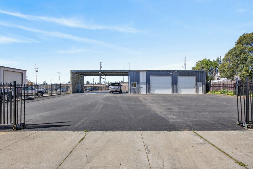 1110 Ramirez St, Marysville, CA à vendre - Photo de l’immeuble – Image 2 sur 28
