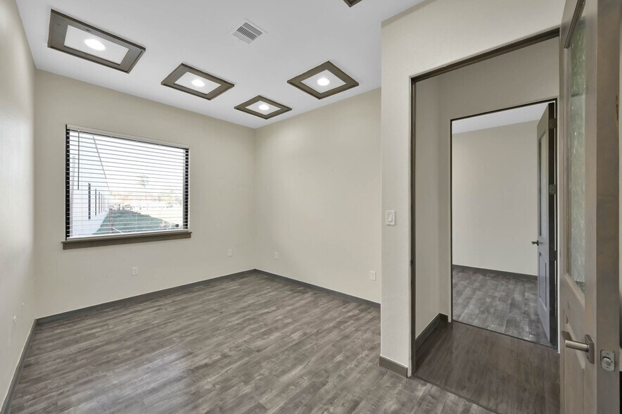 4714 FM 1488 Rd, The Woodlands, TX à louer - Photo intérieure – Image 1 sur 21