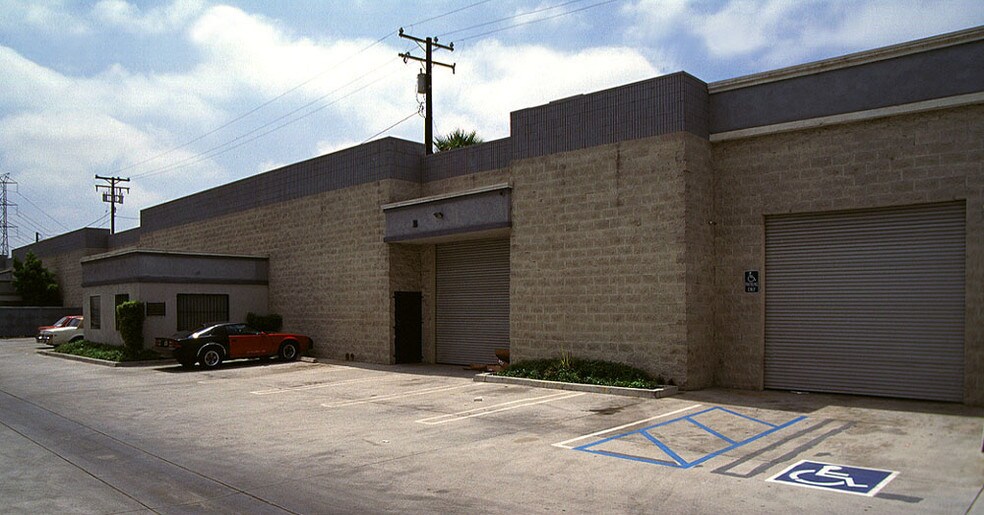 14044 Garfield Ave, Paramount, CA à louer - Autre – Image 2 sur 9