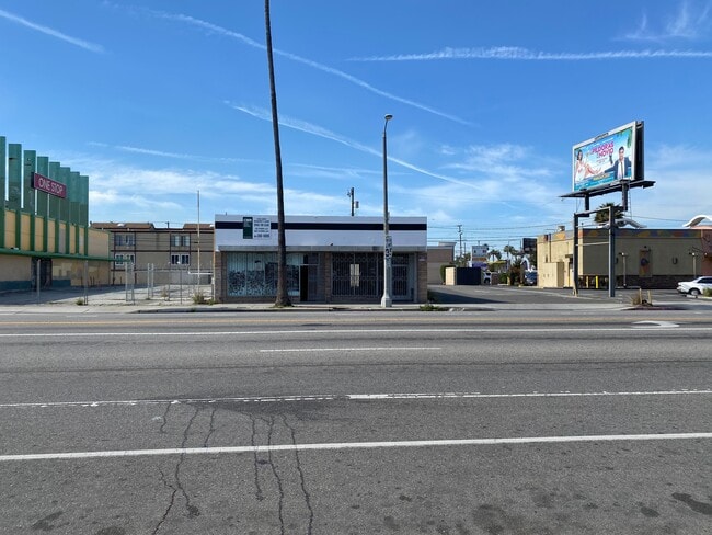 Plus de détails pour 1363-1365 N Avalon Blvd, Wilmington, CA - Bureau/Local commercial à louer