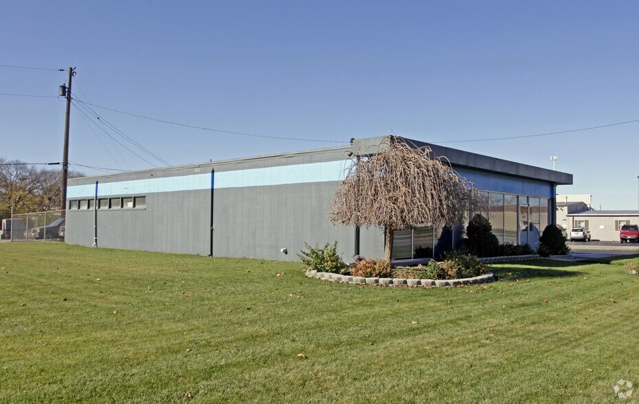 2601 Stanley Ave, Dayton, OH à louer - Photo principale – Image 1 sur 16