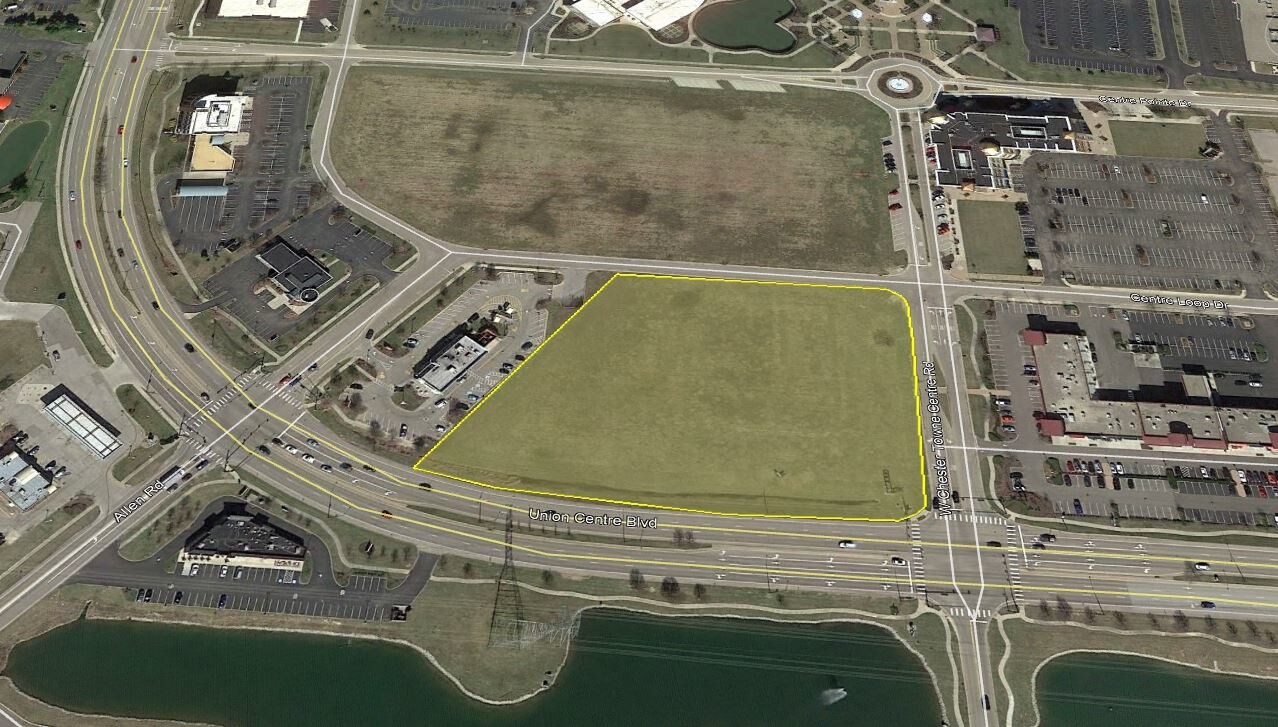 West Chester Towne Center Dr, West Chester, OH à vendre Photo de l’immeuble– Image 1 sur 2