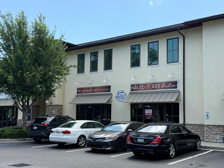 1055 N Highway 41, Mount Pleasant, SC à louer - Photo de l’immeuble – Image 2 sur 6