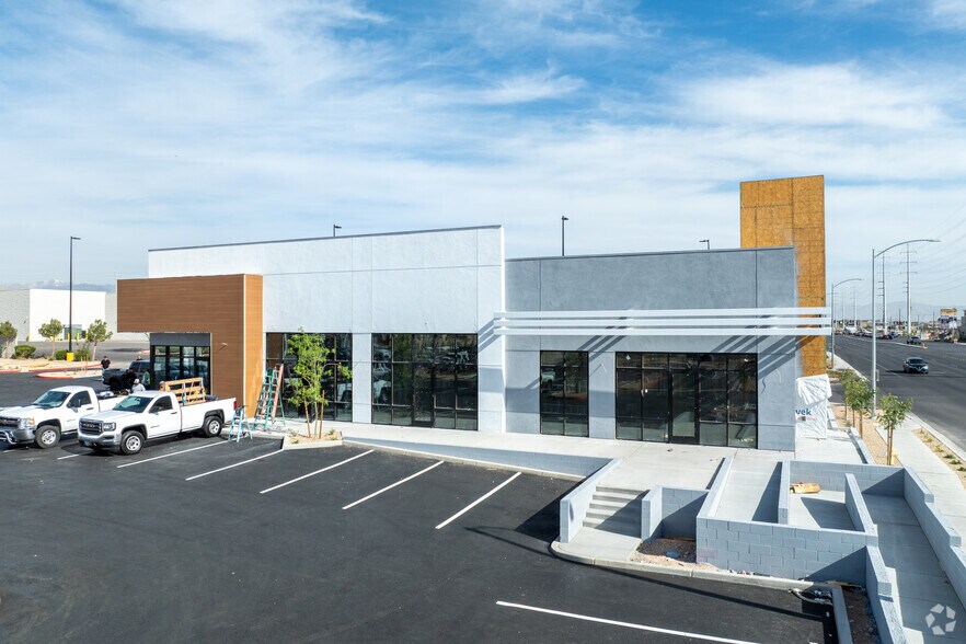 9074 S Rainbow Blvd, Las Vegas, NV à louer - Photo de l’immeuble – Image 3 sur 26