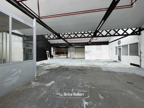 Local d’activités dans Rillieux-la-Pape à louer Photo intérieure– Image 2 sur 4