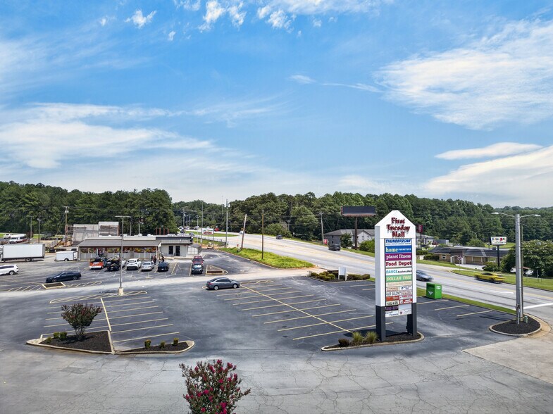 1004 Bankhead Hwy, Carrollton, GA à louer - Photo de l’immeuble – Image 3 sur 10