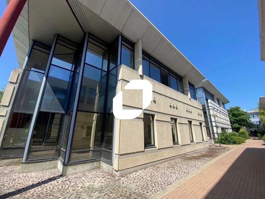Bureau dans Gennevilliers à vendre Photo de l’immeuble– Image 1 sur 5