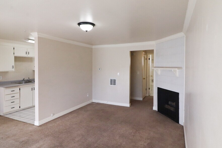 2880-2910 S 200 E, Salt Lake City, UT à vendre - Photo de l’immeuble – Image 3 sur 8