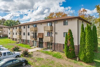 Plus de détails pour 4210 Hubbell Ave, Des Moines, IA - Logement à vendre