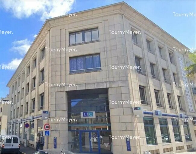 Plus de détails pour 24 Avenue Du Général De Gaulle, Saint-Nazaire - Bureau à vendre