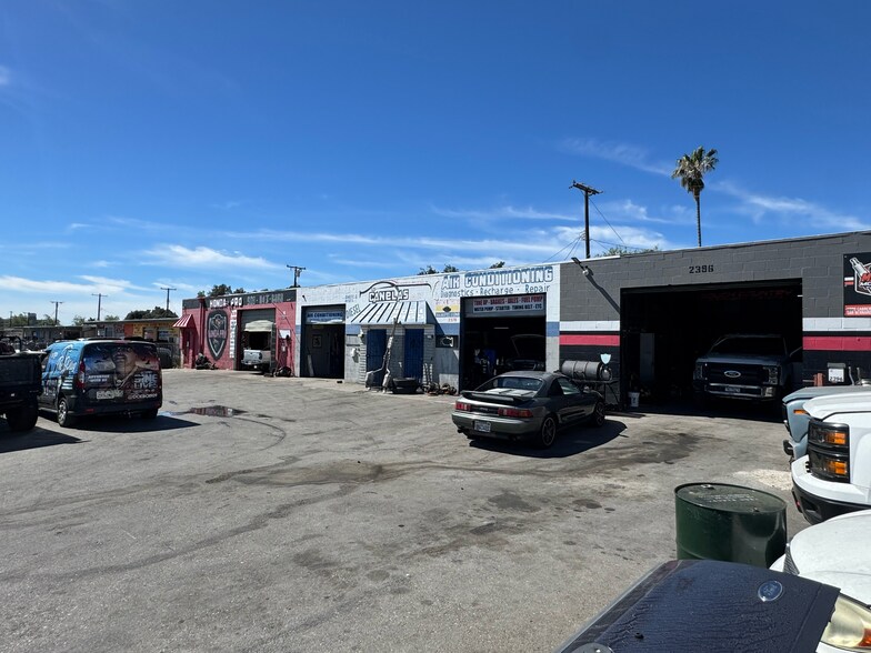 2376-2396 Cabrera Ave, San Bernardino, CA à vendre - Photo de l’immeuble – Image 3 sur 8
