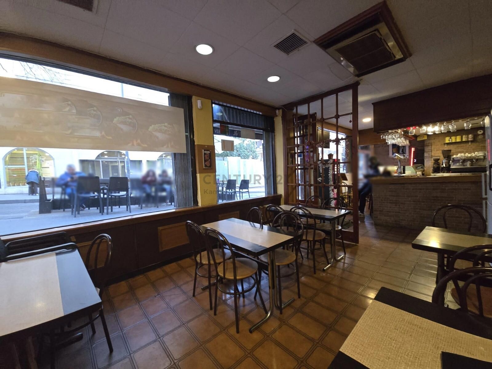 Local commercial dans Barcelone, Barcelona à louer Photo intérieure– Image 1 sur 12