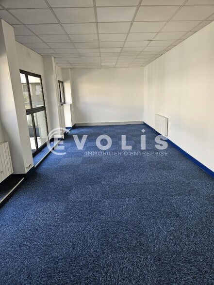 Bureau dans Bagneux à louer - Photo intérieure – Image 2 sur 11