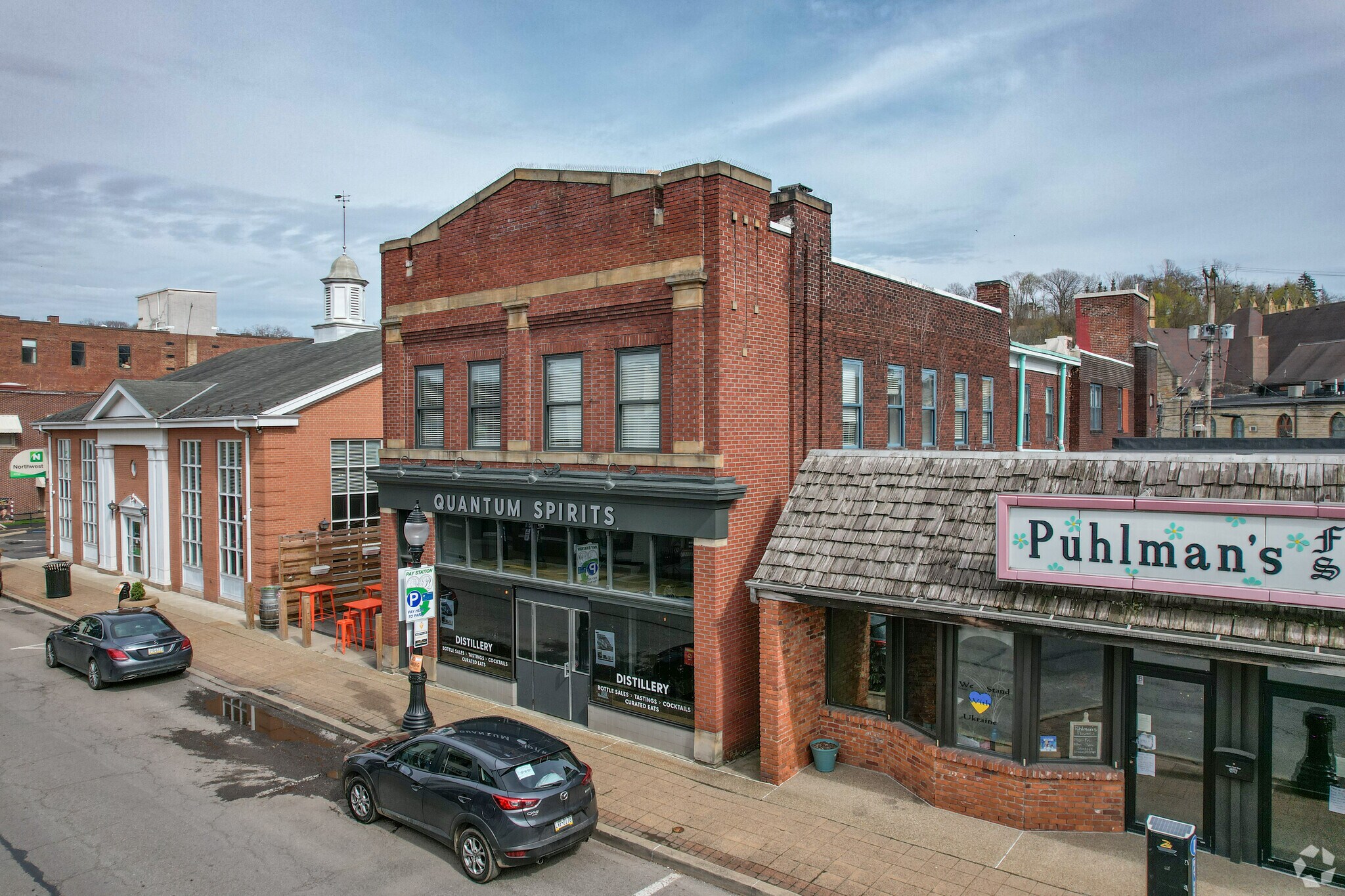 230 E Main St, Carnegie, PA à vendre Photo principale– Image 1 sur 18
