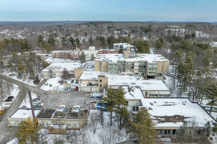 67 Union St, Natick, MA à vendre - Photo de l’immeuble – Image 3 sur 4