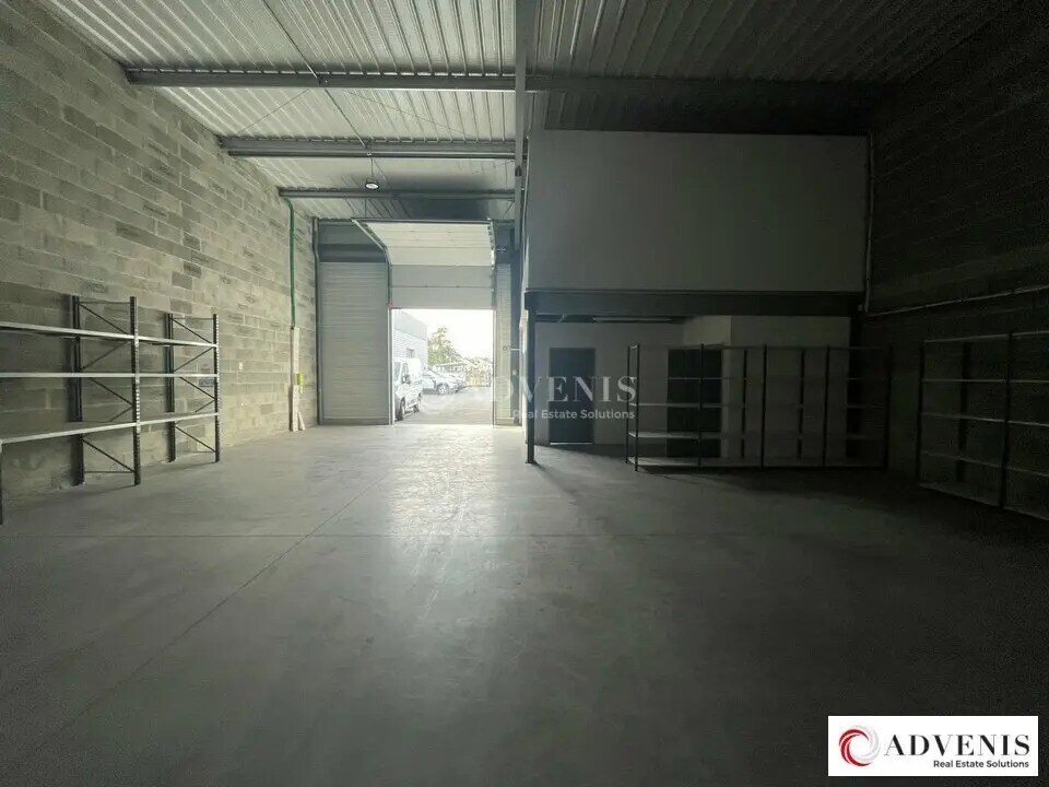 Local d’activités dans VILLENAVE-D'ORNON à louer Photo intérieure– Image 1 sur 7