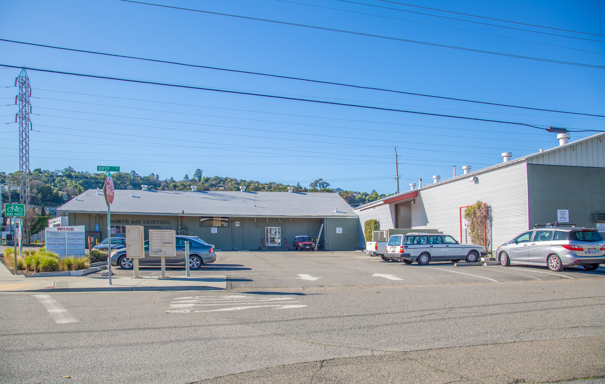 37 Duffy Pl, San Rafael, CA à vendre Photo principale– Image 1 sur 4