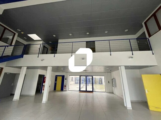 Plus de détails pour Bureau à louer