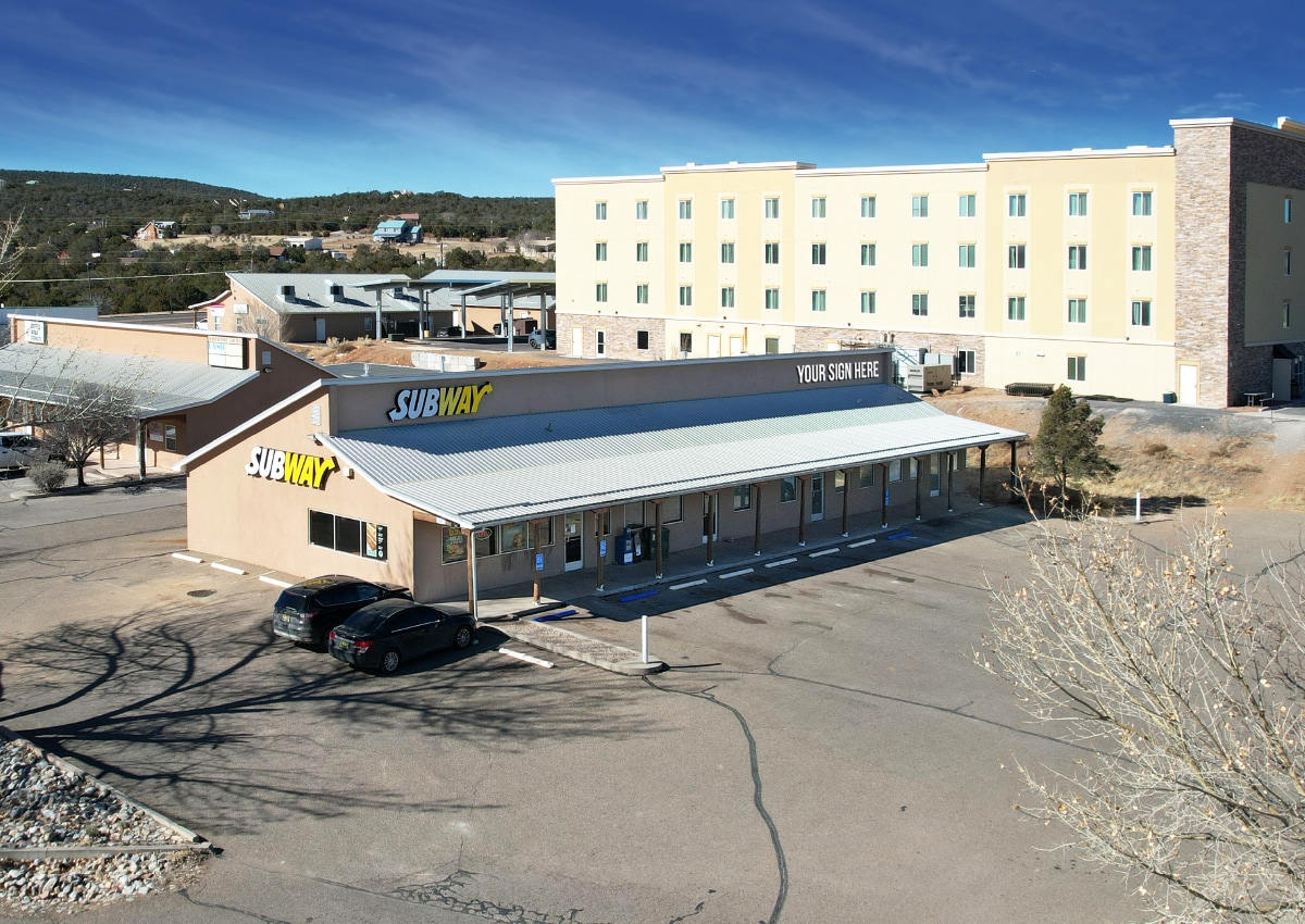 5 George Ct, Edgewood, NM à louer Photo intérieure– Image 1 sur 4