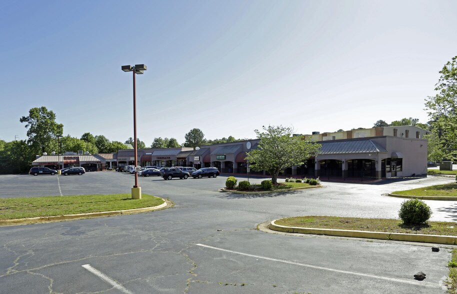 3920 Canton Rd, Marietta, GA à louer - Photo de l’immeuble – Image 1 sur 4
