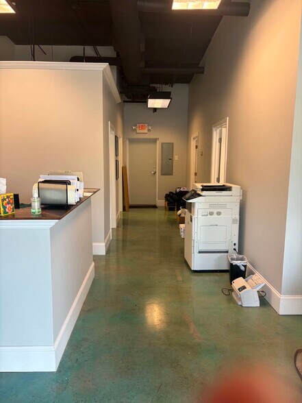 410 Johnston St SE, Decatur, AL à louer - Photo de l’immeuble – Image 3 sur 4