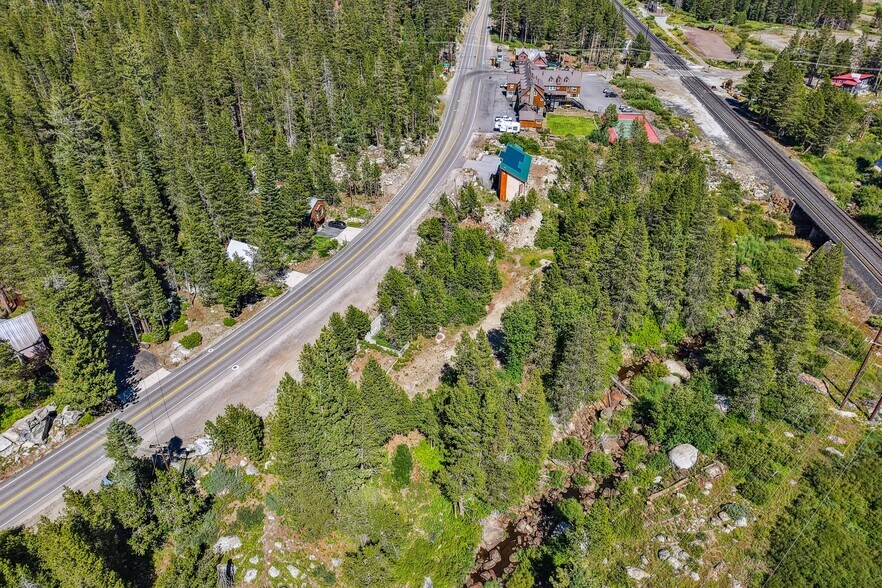 21615-21581 Donner Pass Rd, Soda Springs, CA à vendre - Photo de l’immeuble – Image 3 sur 14