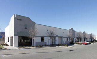 Plus de détails pour 31951 Corydon Rd, Lake Elsinore, CA - Industriel/Logistique à louer