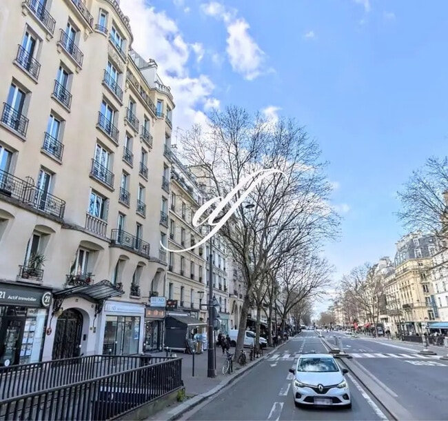 Plus de détails pour Local commercial à vendre