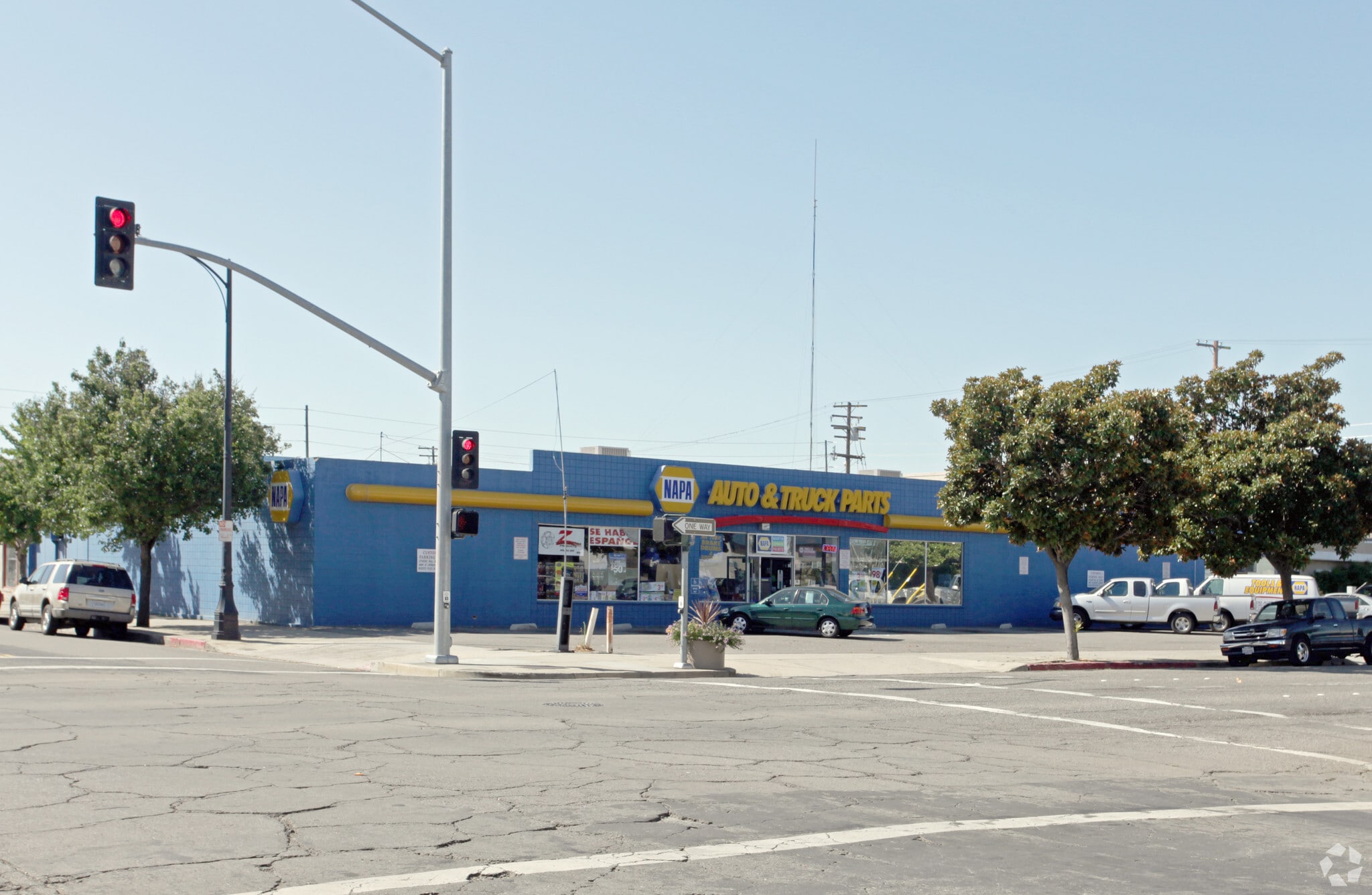 924 G St, Modesto, CA à vendre Photo principale– Image 1 sur 6