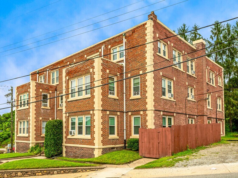 13 Newfound St, Canton, NC à vendre - Photo de l’immeuble – Image 3 sur 27