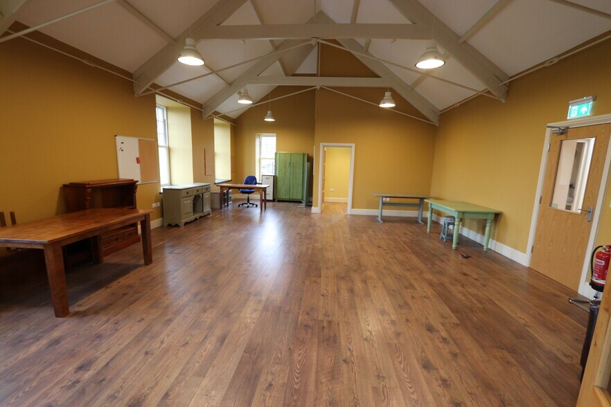 9 Western Rd, Launceston à louer - Photo de l’immeuble – Image 3 sur 5