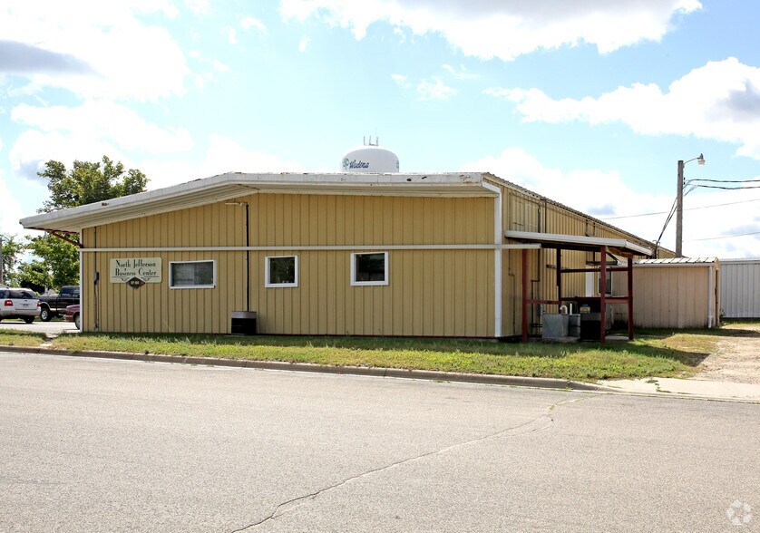 217-223 Jefferson St N, Wadena, MN à louer - Photo de l’immeuble – Image 2 sur 2