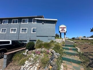 Plus de détails pour 754 SW Coast Hwy, Newport, OR - Hôtellerie à vendre